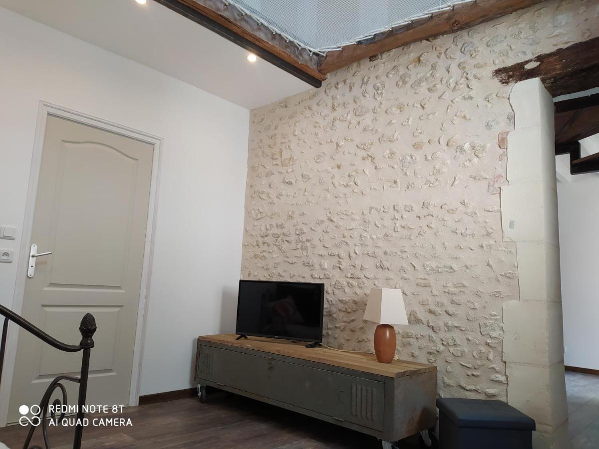 Gite L'Atelier Civray-de-Touraine ภายนอก รูปภาพ